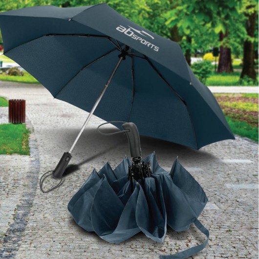 Munich Compact Umbrellas lifestyle image